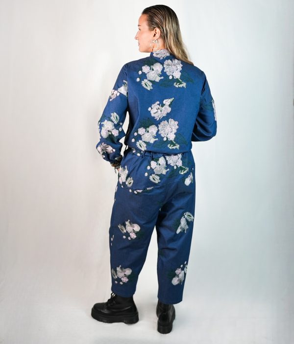 Giacca Bomber in Jeans con Fantasia Floreale - immagine 4
