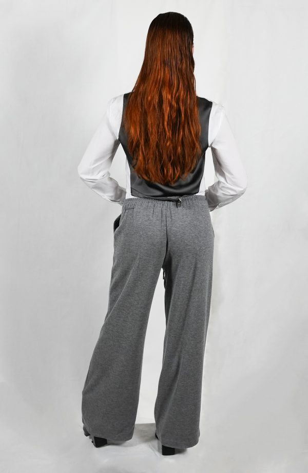 Pantaloni grigi - immagine 2