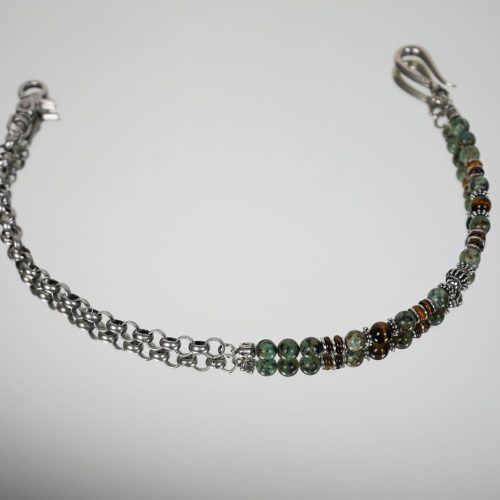 Unico-wear-green-stone-chain-accessory(2)