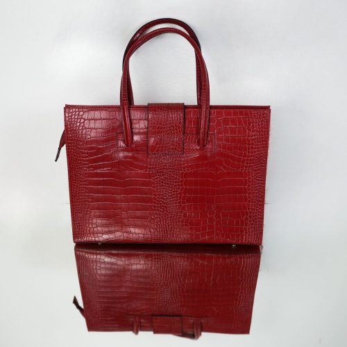Unico-wear-red-bag